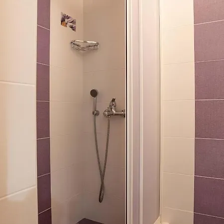 Angela's One Bedroom アパート ナフプリオ